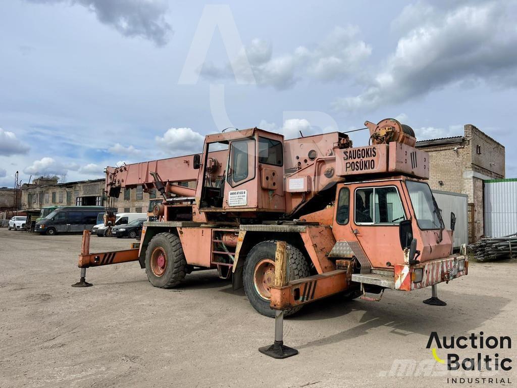 Grove AT 633 B Kranwagen