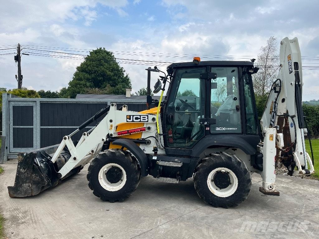 JCB 3CX Compact Baggerlader
