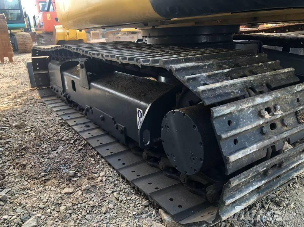 Komatsu 56-7 Raupenbagger