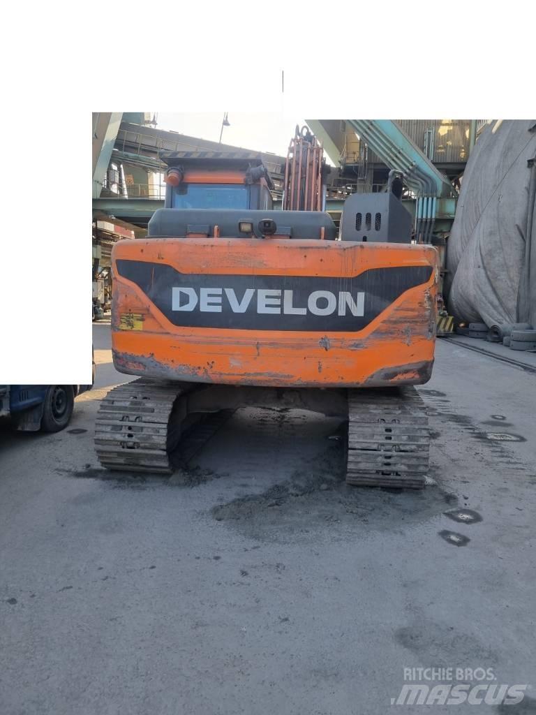 Doosan DX 140 LC Raupenbagger
