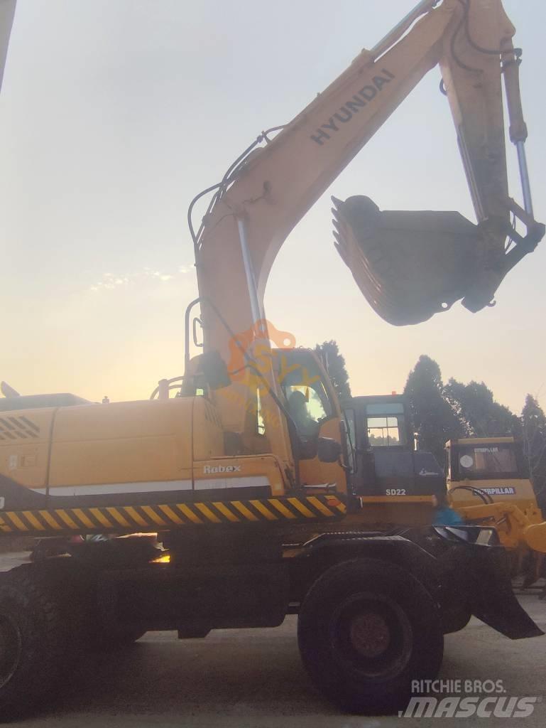 Hyundai 210W-9 Mobilbagger