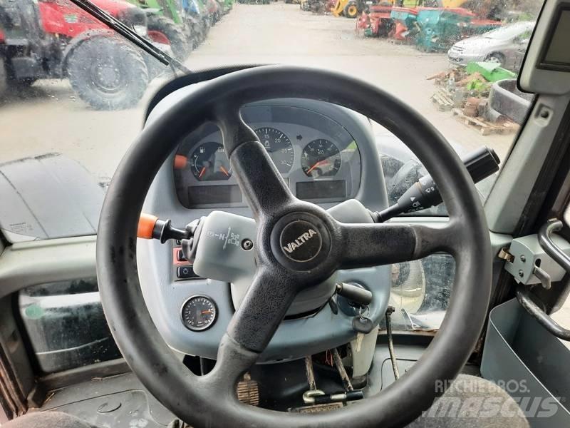 Valtra 163 Versu Traktoren