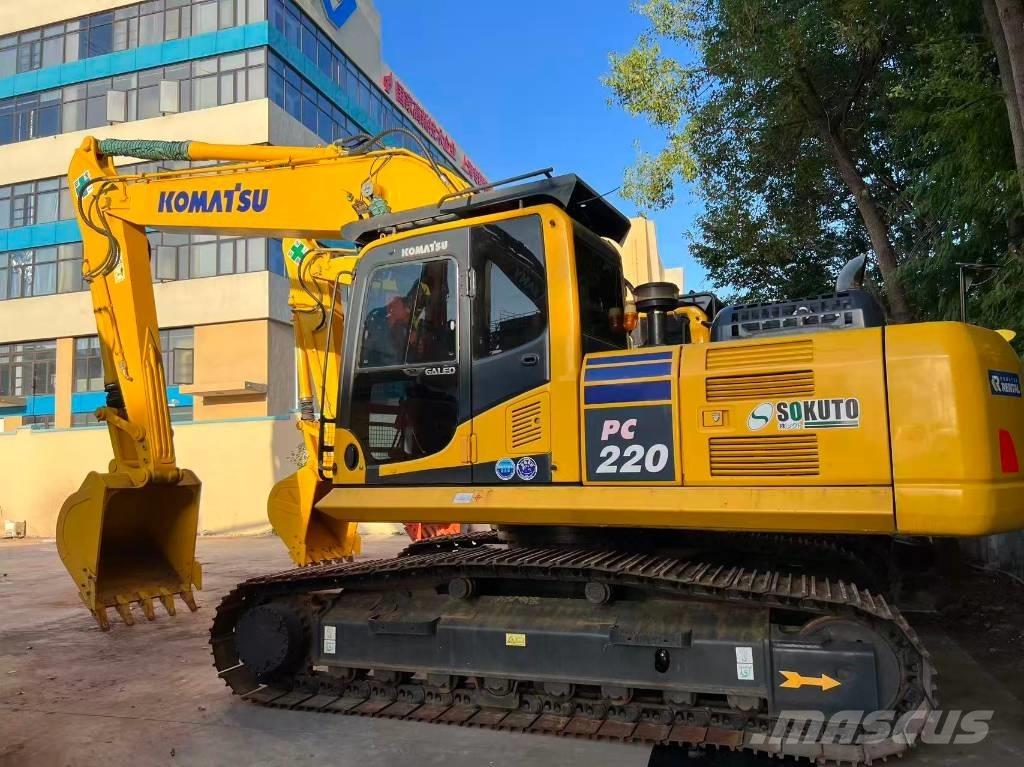 Komatsu PC 220-8 Minibagger < 7t