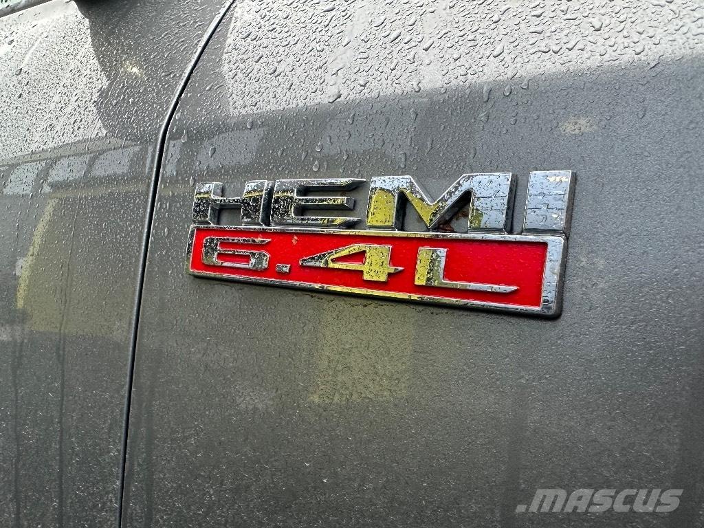 RAM 2500 Tradesman Pickup/Pritschenwagen