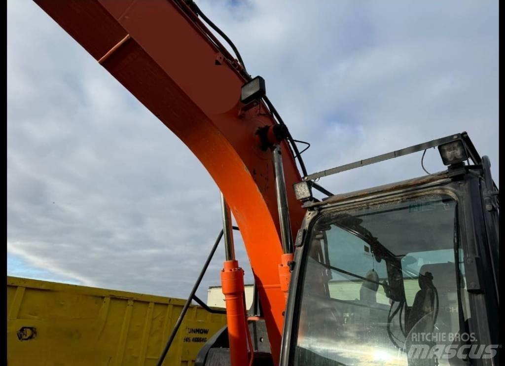 Hitachi 130 LCN Raupenbagger