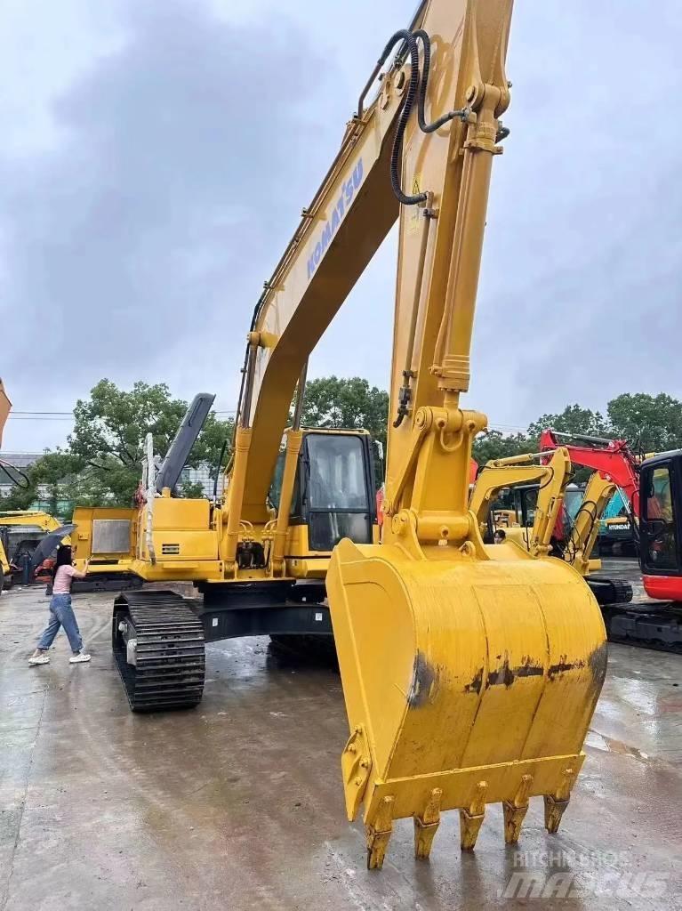 Komatsu PC200-8 Raupenbagger