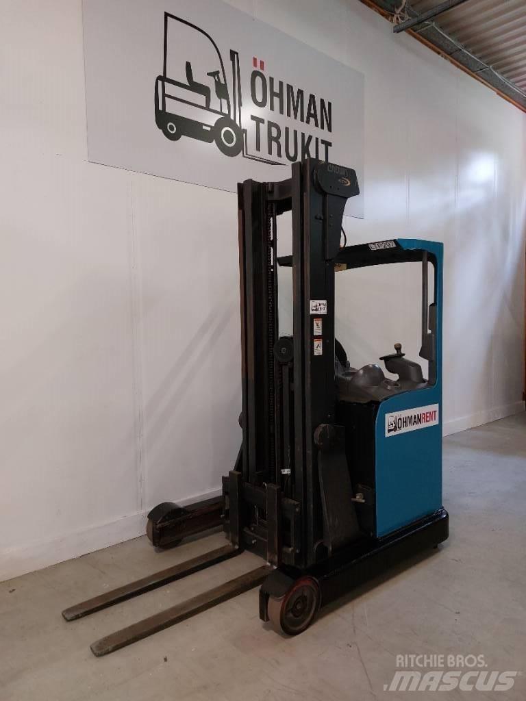 Crown ESR 4500 Schubmaststapler
