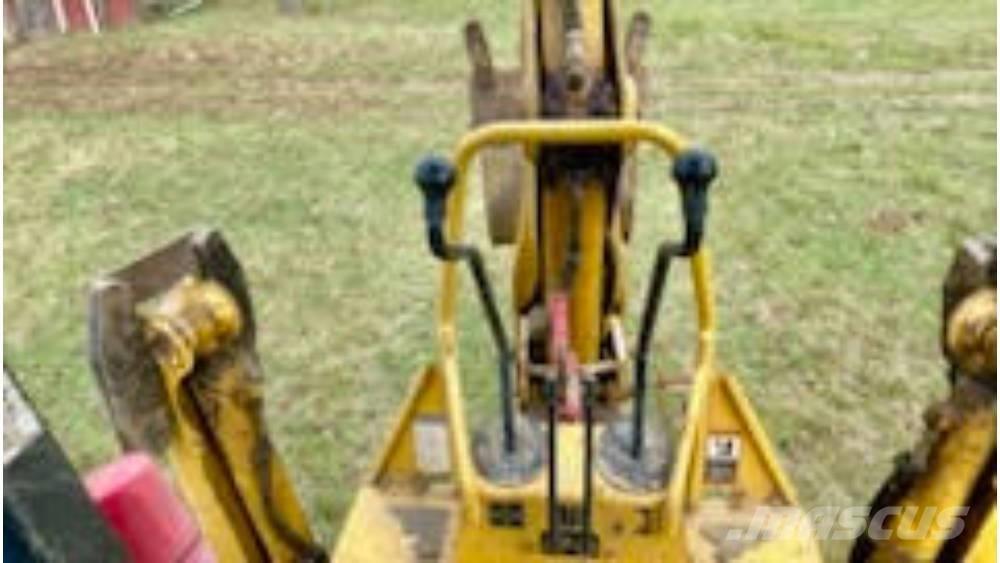 John Deere 110 Baggerlader