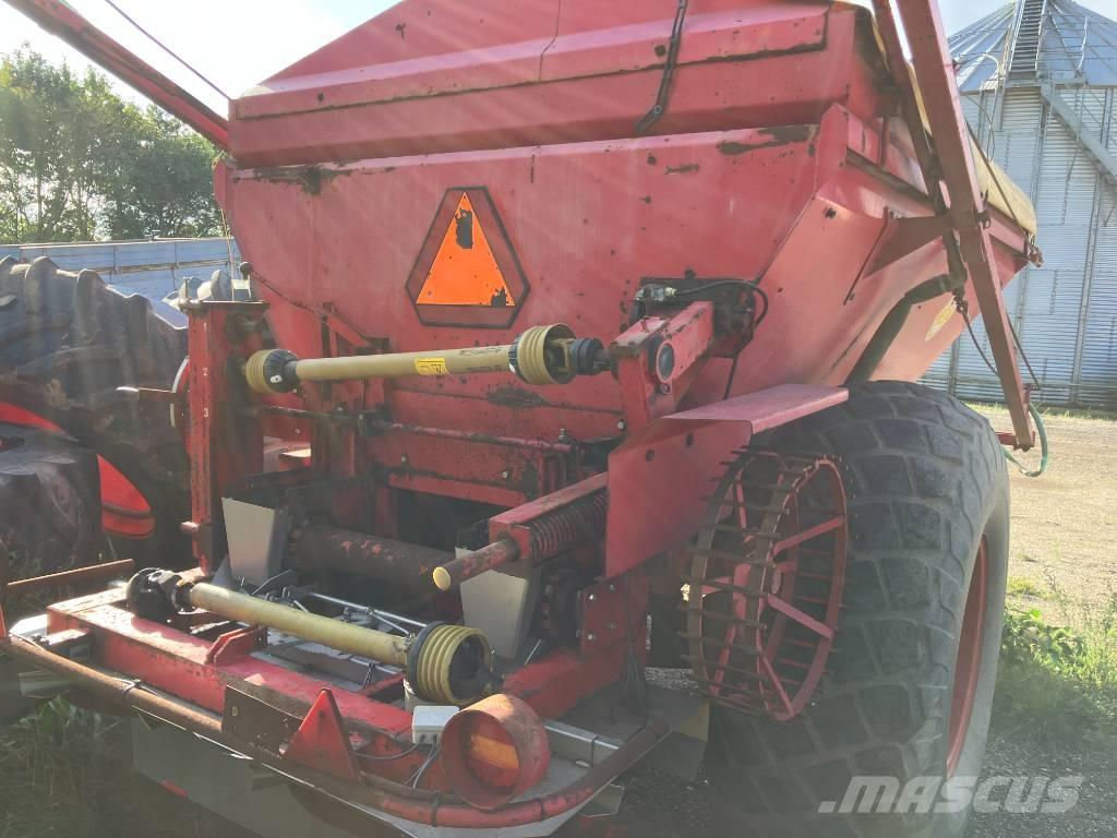 Bredal B 6 Düngemittelverteiler