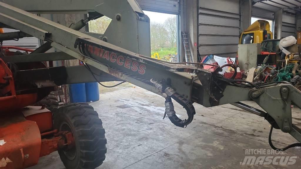 Manitou 165 ATJ Gelenkteleskoparbeitsbühnen