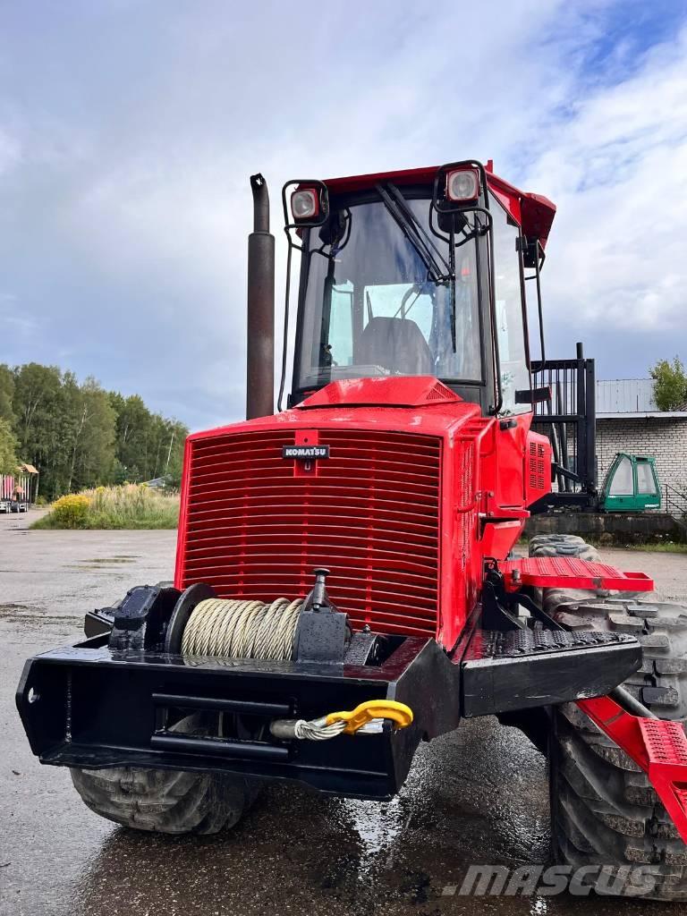 Komatsu 840 TX Forwarder
