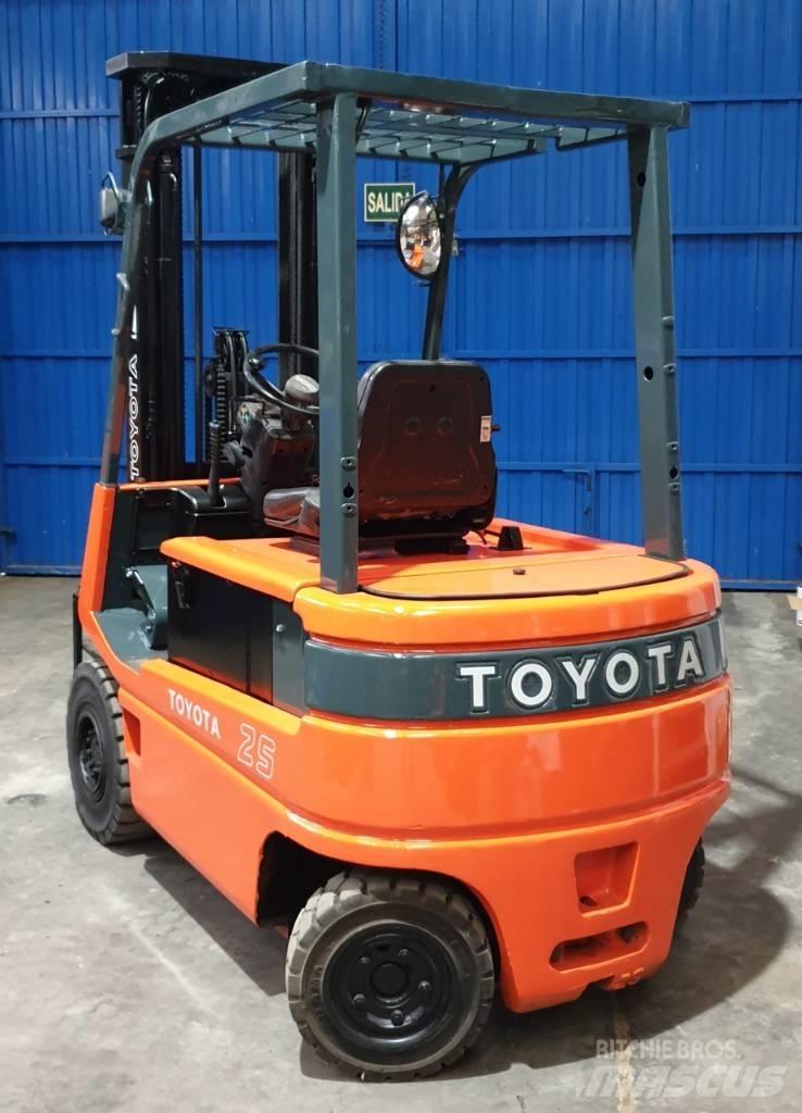 Toyota FBM 25 Elektrische heftrucks