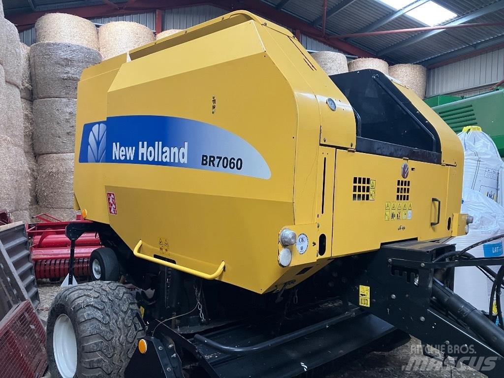 New Holland BR 7060 Rundballenpressen
