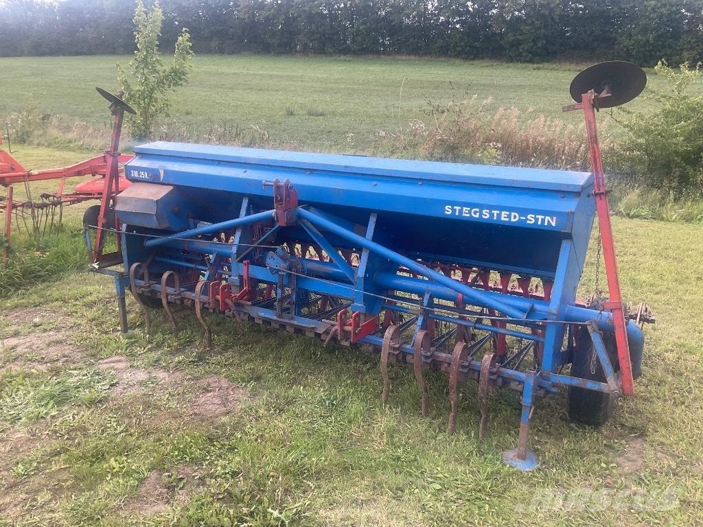 Stegsted Stn Drillmaschinen