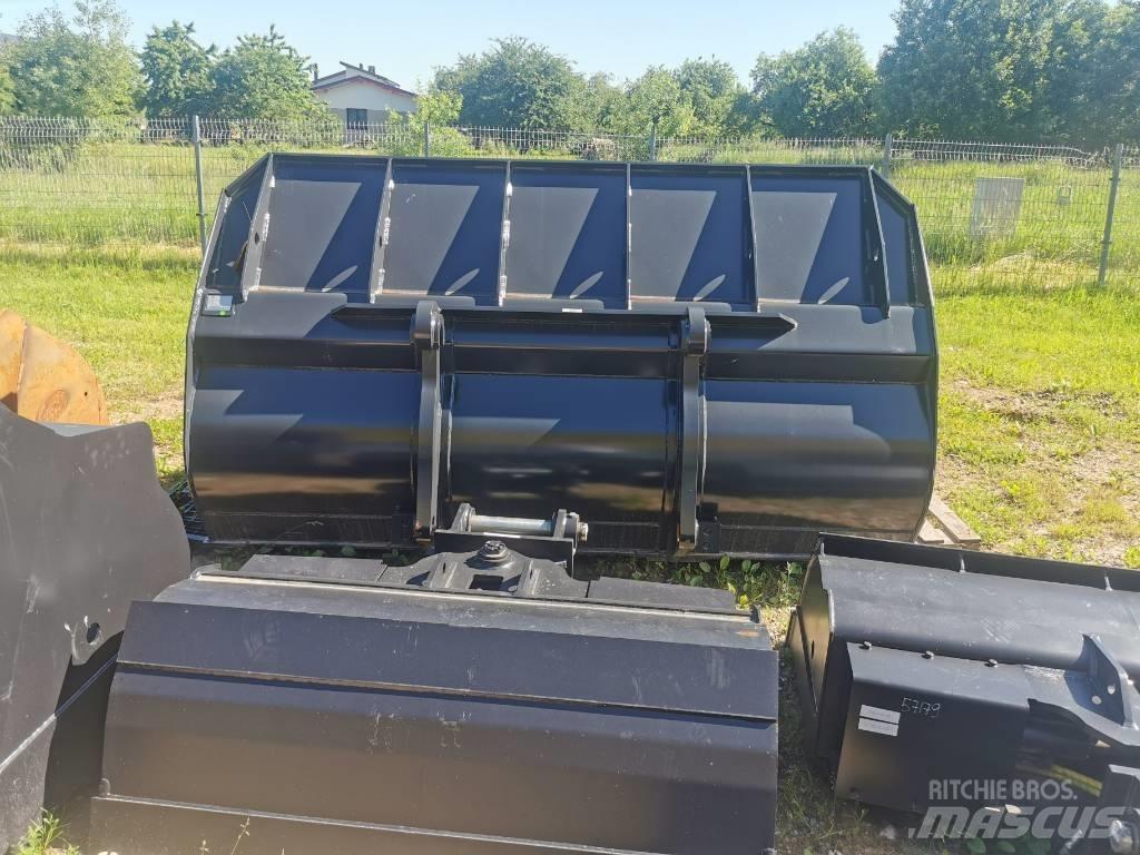Komatsu WA470 Schaufeln