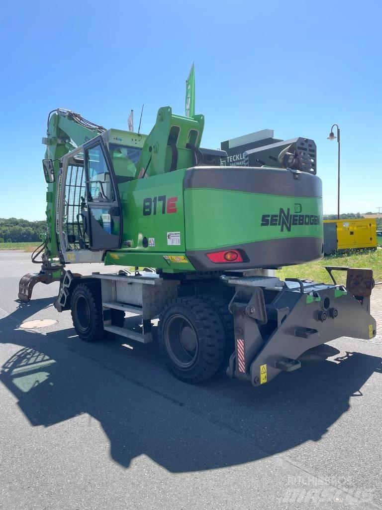 Sennebogen S 817M Materialumschlag
