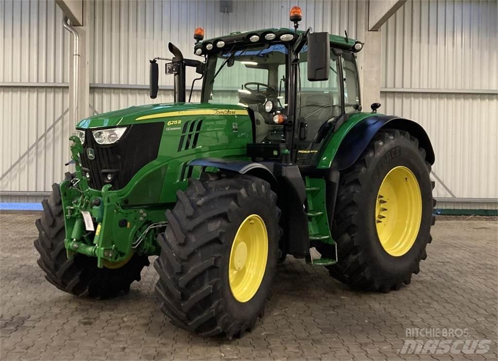 John Deere 6215R Traktoren