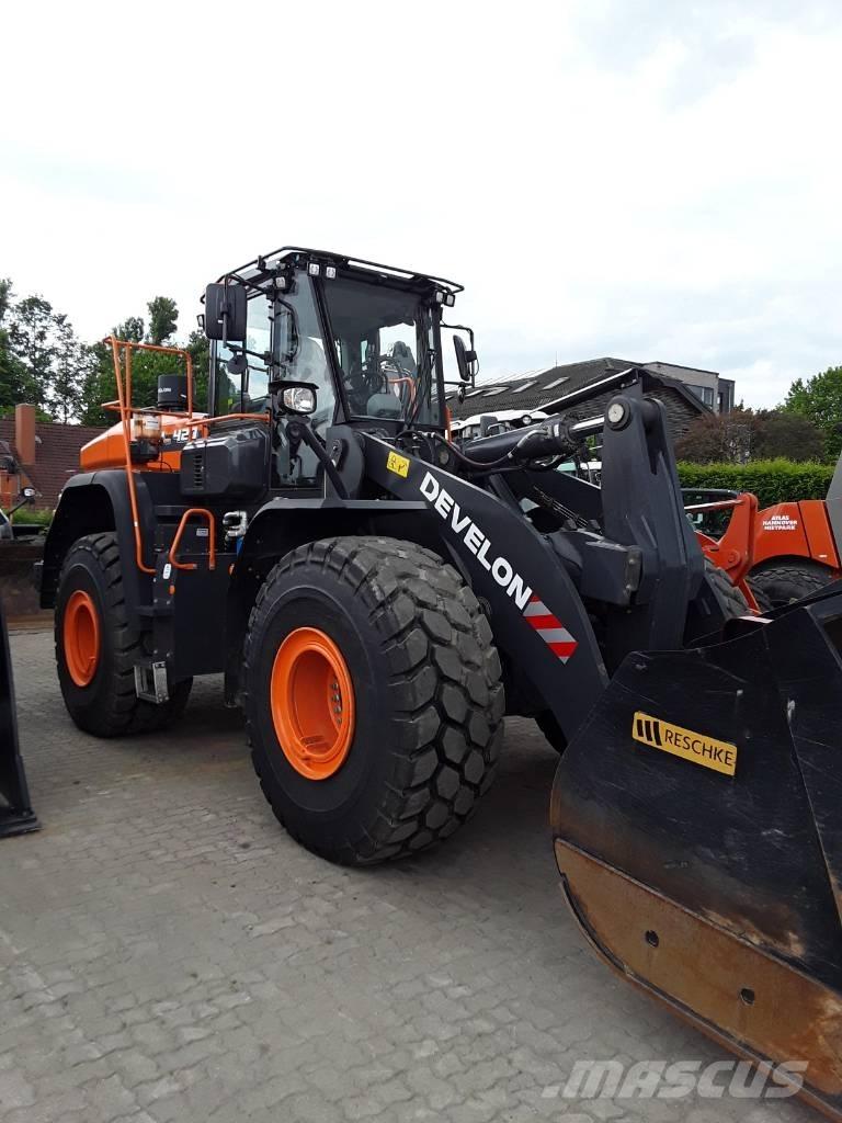 Doosan DL 420-7 Radlader
