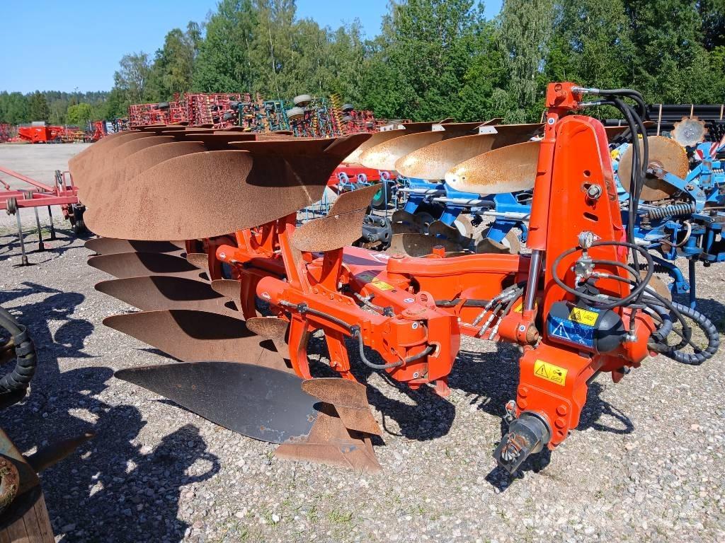 Kuhn Vari-Master 123 Wendepflüge