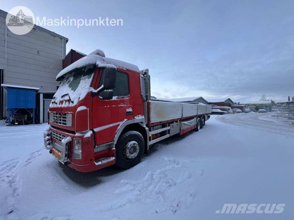 Volvo FM 9 flakbil Pritschenwagen/Pritschenwagen mit Seitenklappe