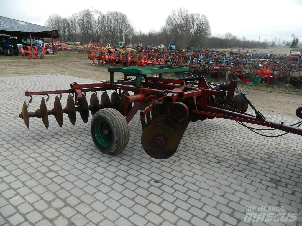 Kverneland 2*16 Scheibeneggen