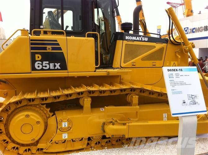Komatsu d65ex-16 Bulldozer