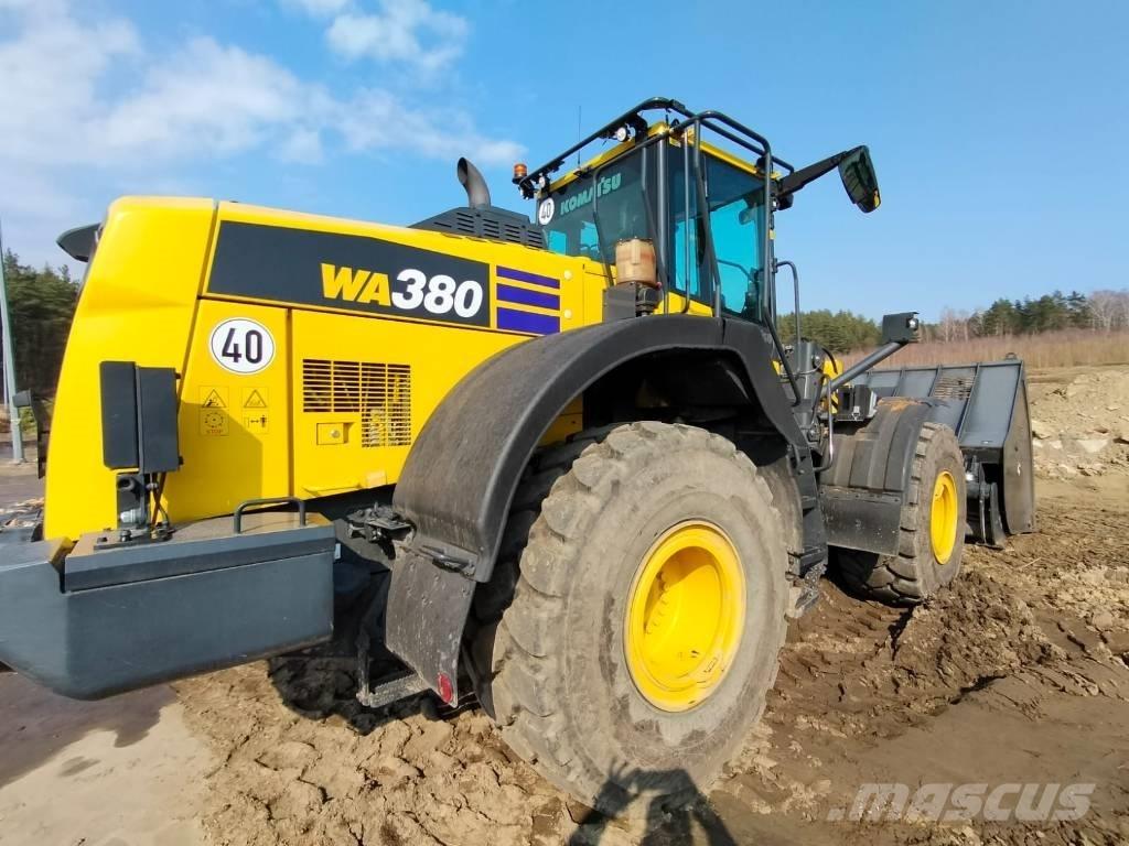 Komatsu WA 380-8 Radlader