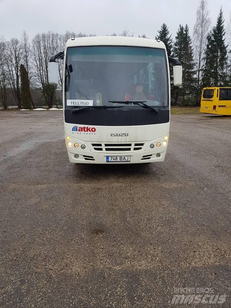 Isuzu Turquoise Überlandbusse