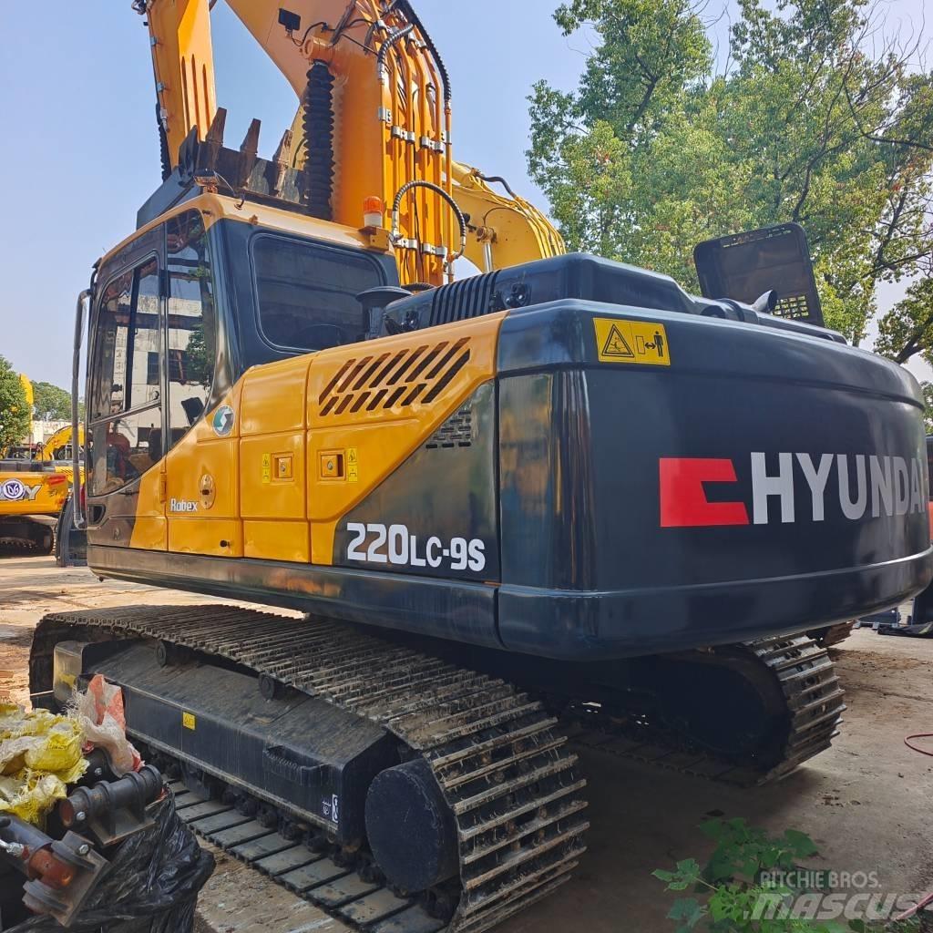 Hyundai 220lc-9s Raupenbagger