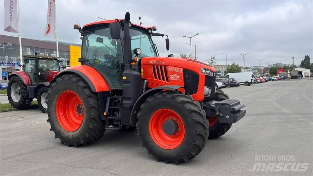 Kubota M7153 Traktoren