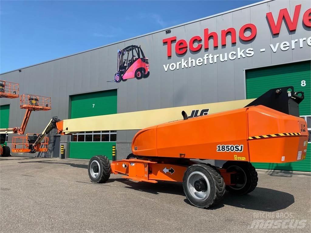JLG 1850SJ Teleskopbühnen
