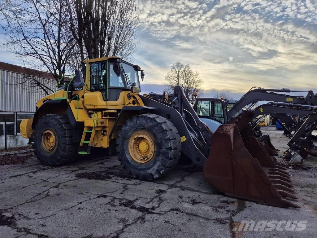 Volvo L 220 H Radlader