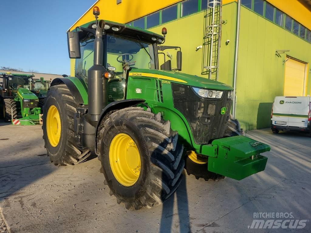 John Deere 7270 R Traktoren
