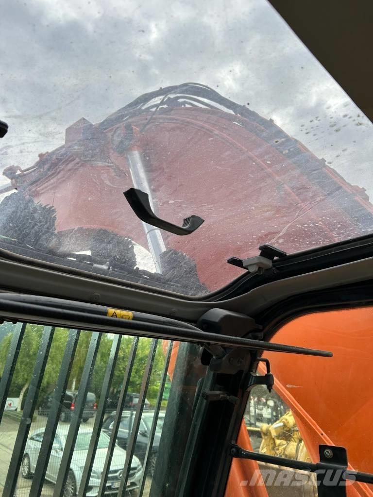 Hitachi ZX300LC-5 Raupenbagger