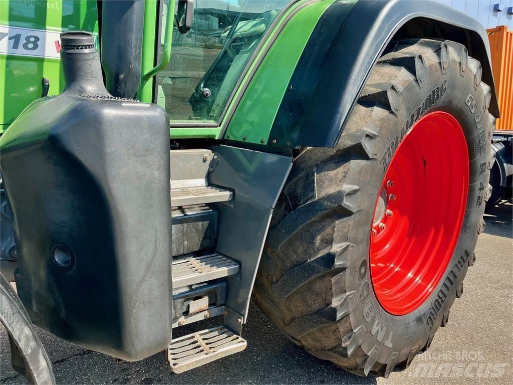 Fendt 718 COM3 Traktoren