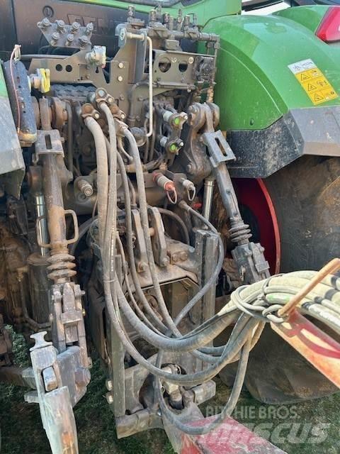 Fendt 724 Gen 7 Traktoren