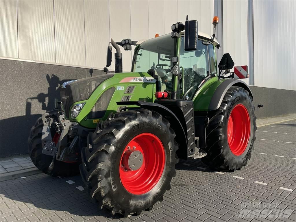 Fendt 724 S4 Traktoren