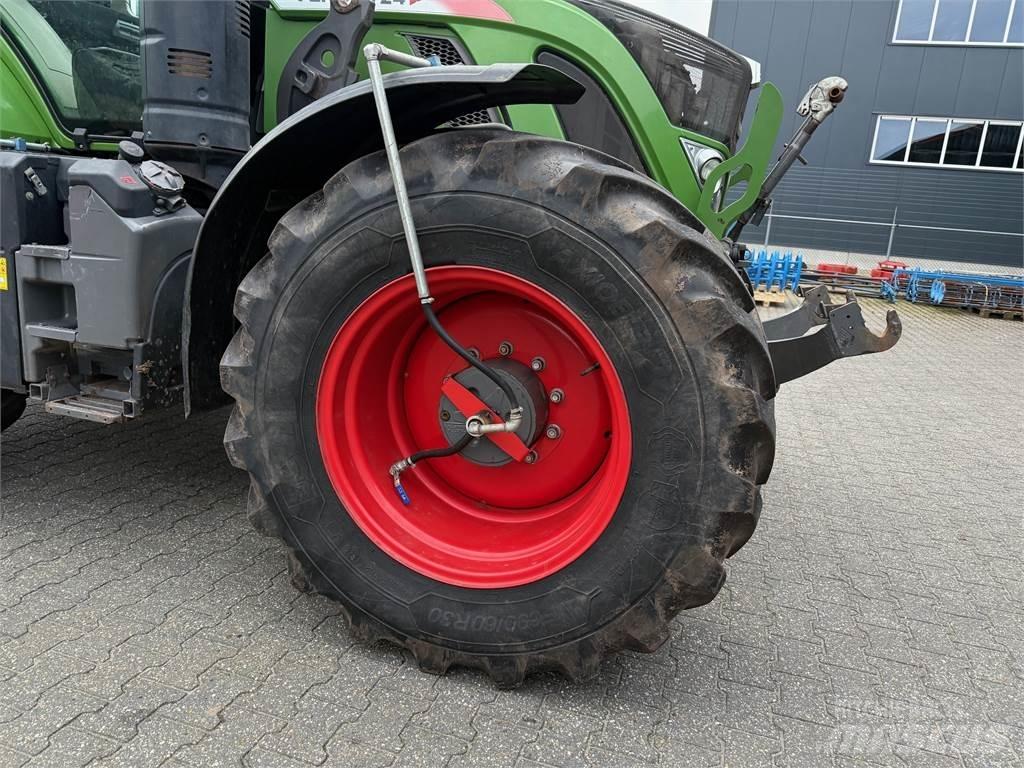 Fendt 724 S4 Traktoren