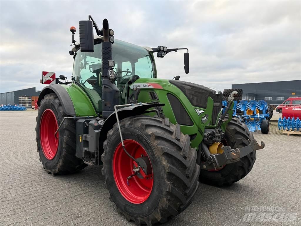 Fendt 724 S4 Traktoren