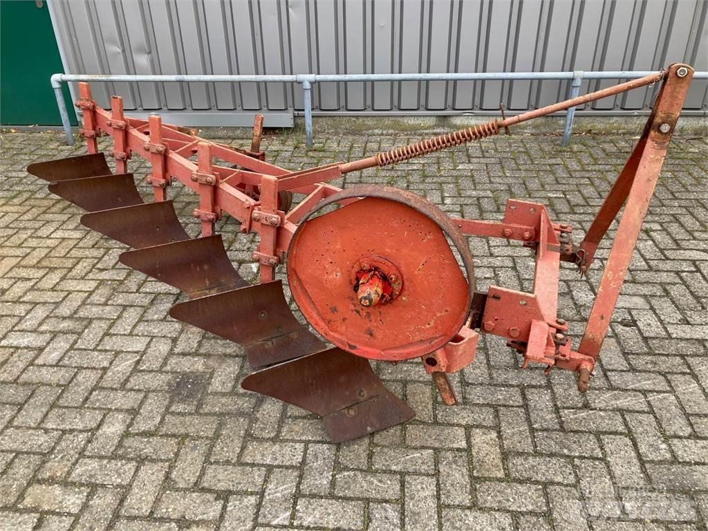  stoppelploeg Konventionelle Pflüge