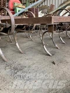  triltandcultivator Grubber