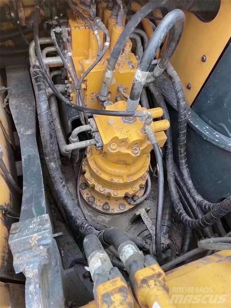 Hyundai R215VS Mobilbagger