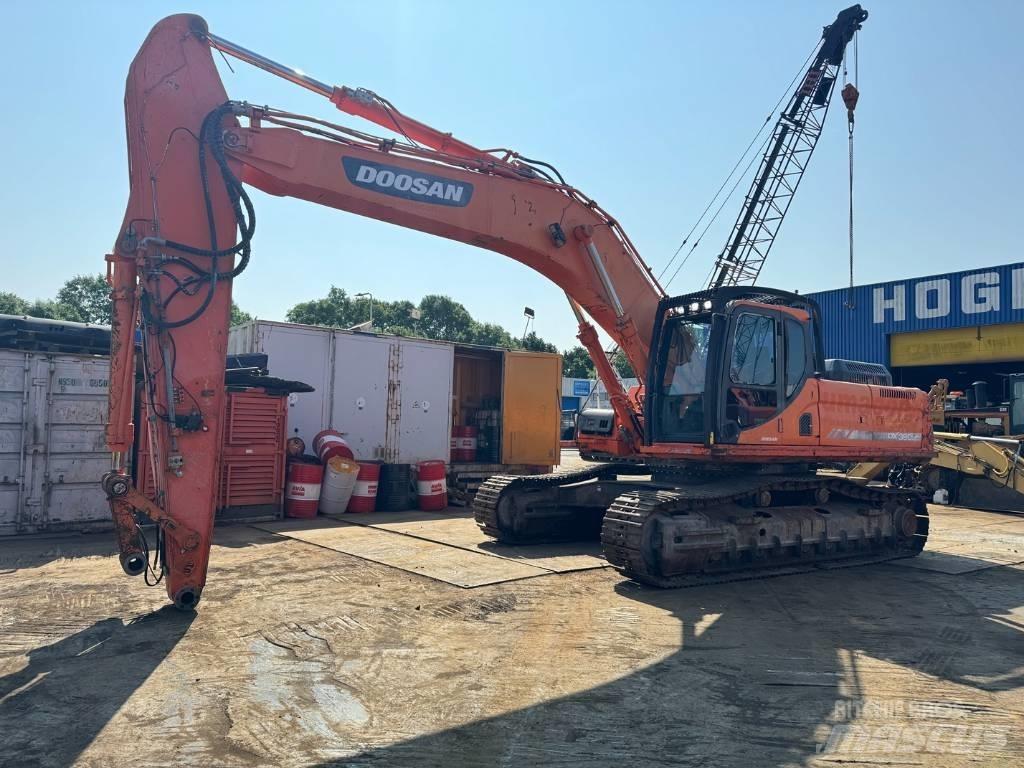 Doosan DX 380 LC Raupenbagger