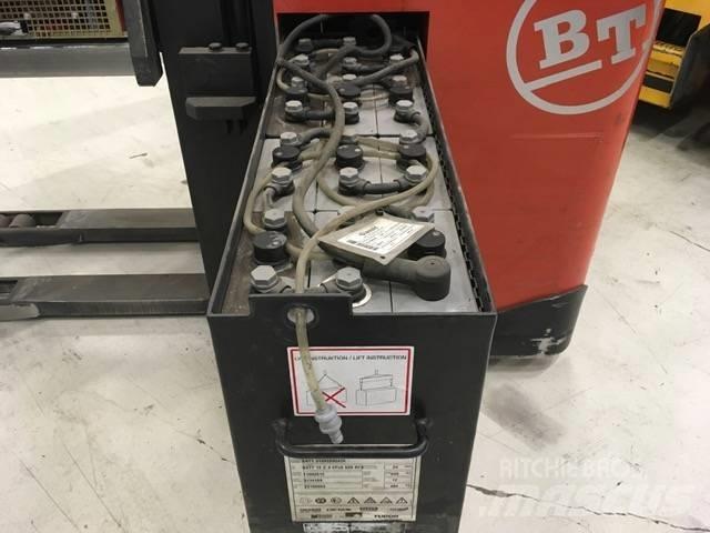 BT SRE 160 Zelfrijdende stapelaars