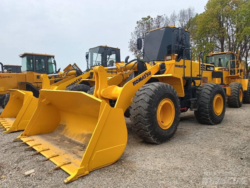 Komatsu WA 380 Radlader