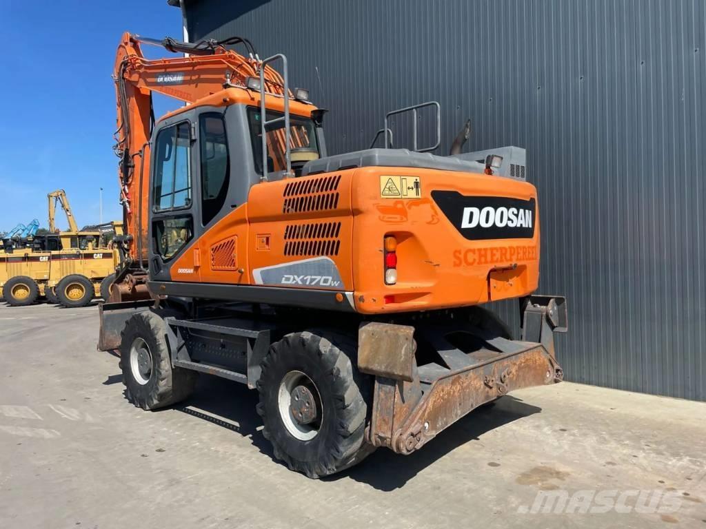 Doosan DX170W-5 Mobilbagger