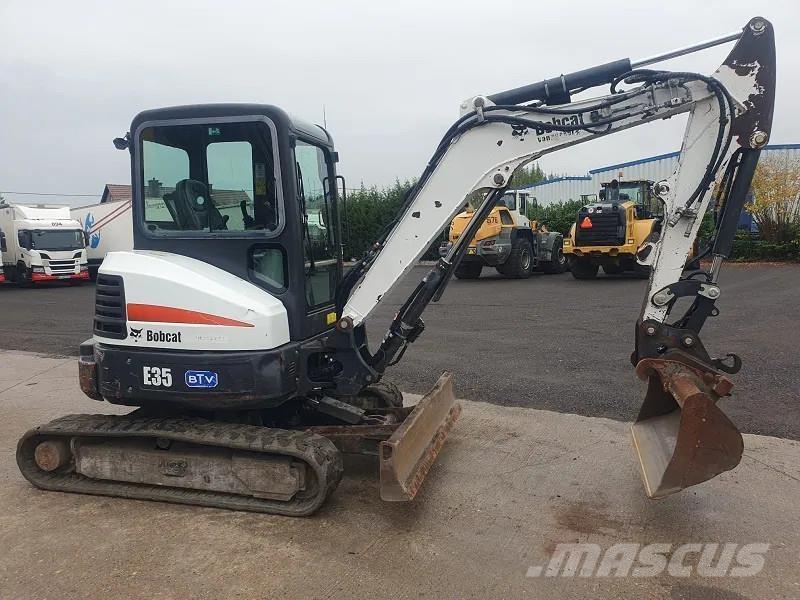 Bobcat E35 - 3500 KG Minibagger < 7t