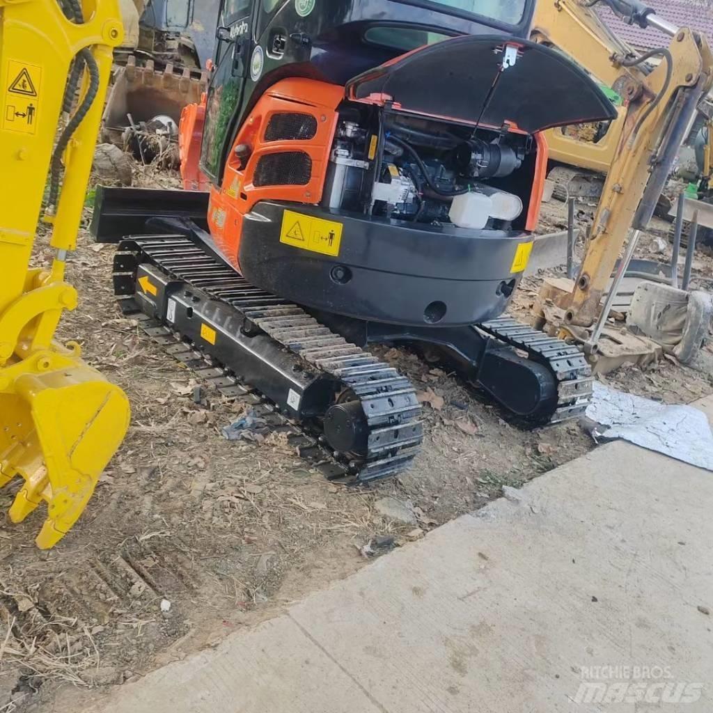 Kubota U 30 Minibagger < 7t