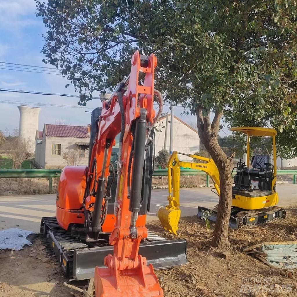 Kubota U 30 Minibagger < 7t