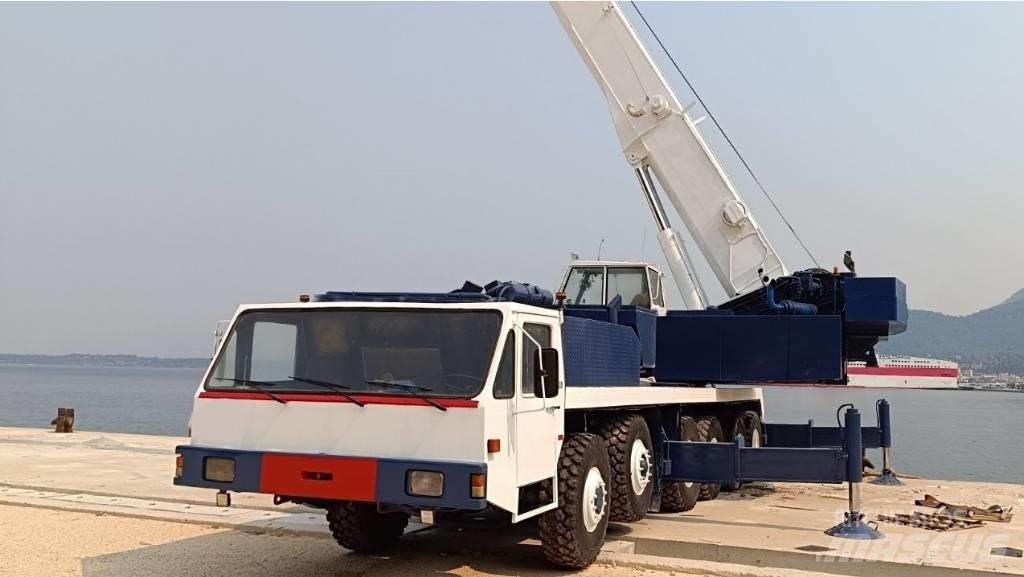 Liebherr LT 1090 Kranen voor alle terreinen